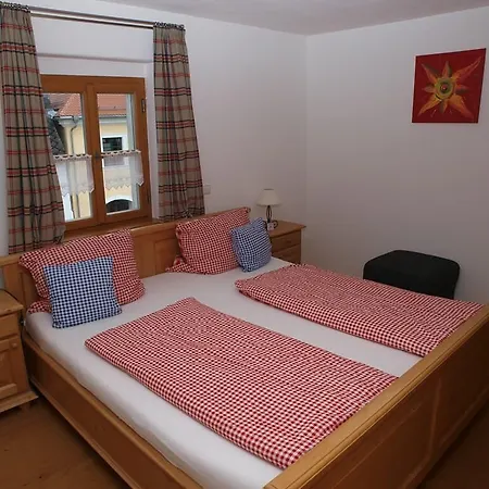 Zum Egerlaender Fachwerkhof