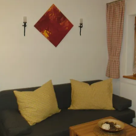 Guest house Zum Egerlaender Fachwerkhof